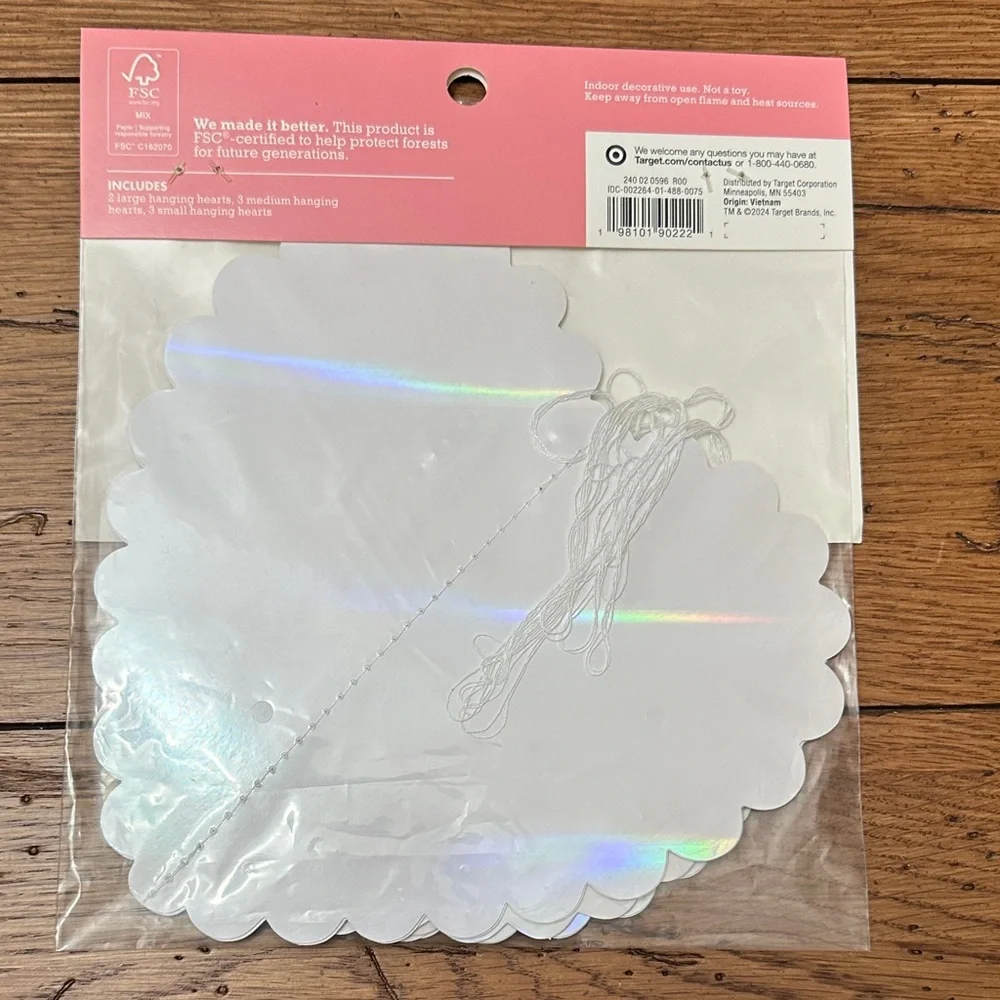Spritz White Heart Hanging Decorations - 8 Pack